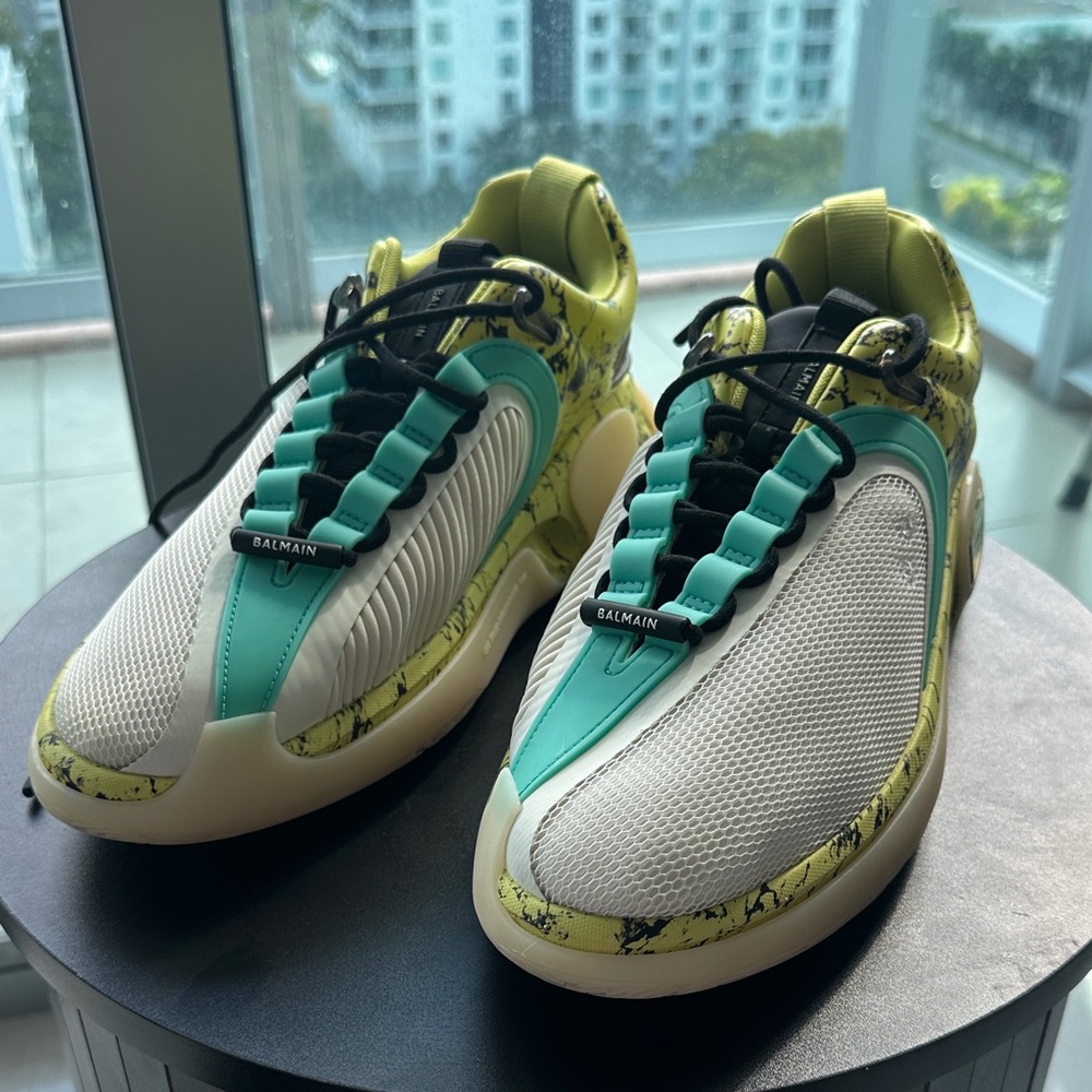 Balmain Men's Yellow and Teal Sneakers